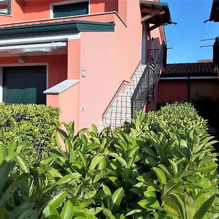 Aparthotel Villaggio Dei Fiori Extra Luxury 4 Stars - Great Family - Petz Friendly - With Hypermarket - Delivery Restaurant-pizzeria - Breakfast With Supplement - Ultra Fast Wi-fi - Parking Adjacent To The - With Mechanical Wor 4*