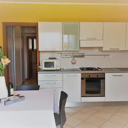 Villaggio Dei Fiori Extra Luxury 4 Stars - Great Family - Petz Friendly - With Hypermarket - Delivery Restaurant-pizzeria - Breakfast With Supplement - Ultra Fast Wi-fi - Parking Adjacent To The - With Mechanical Wor