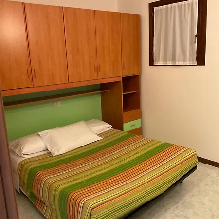 Villaggio Dei Fiori Extra Luxury 4 Stars - Great Family - Petz Friendly - With Hypermarket - Delivery Restaurant-pizzeria - Breakfast With Supplement - Ultra Fast Wi-fi - Parking Adjacent To The - With Mechanical Wor