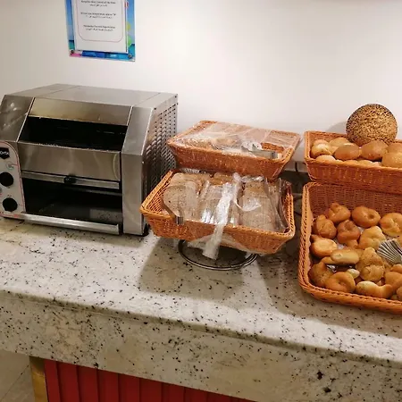 Villaggio Dei Fiori Extra Luxury 4 Stars - Great Family - Petz Friendly - With Hypermarket - Delivery Restaurant-pizzeria - Breakfast With Supplement - Ultra Fast Wi-fi - Parking Adjacent To The - With Mechanical Wor Caorle