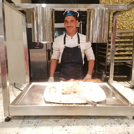 Villaggio Dei Fiori Extra Luxury 4 Stars - Great Family - Petz Friendly - With Hypermarket - Delivery Restaurant-pizzeria - Breakfast With Supplement - Ultra Fast Wi-fi - Parking Adjacent To The - With Mechanical Wor 4* Caorle