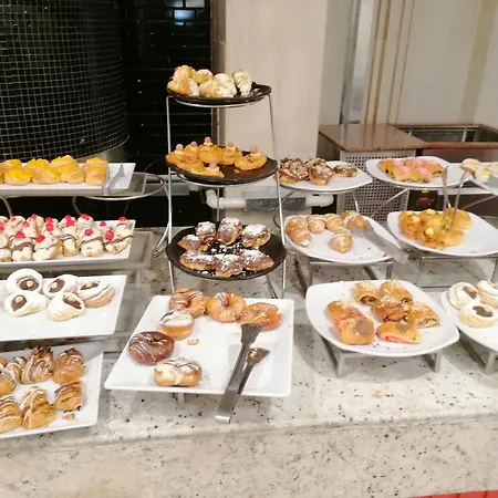 Aparthotel Villaggio Dei Fiori Extra Luxury 4 Stars - Great Family - Petz Friendly - With Hypermarket - Delivery Restaurant-pizzeria - Breakfast With Supplement - Ultra Fast Wi-fi - Parking Adjacent To The - With Mechanical Wor