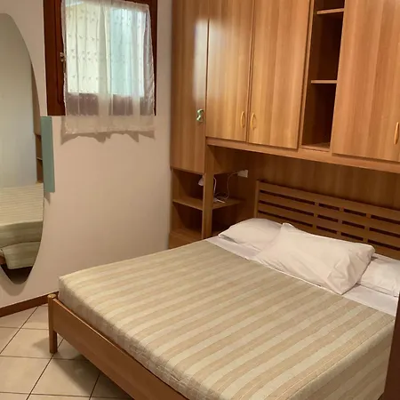 Villaggio Dei Fiori Extra Luxury 4 Stars - Great Family - Petz Friendly - With Hypermarket - Delivery Restaurant-pizzeria - Breakfast With Supplement - Ultra Fast Wi-fi - Parking Adjacent To The - With Mechanical Wor Aparthotel 4*